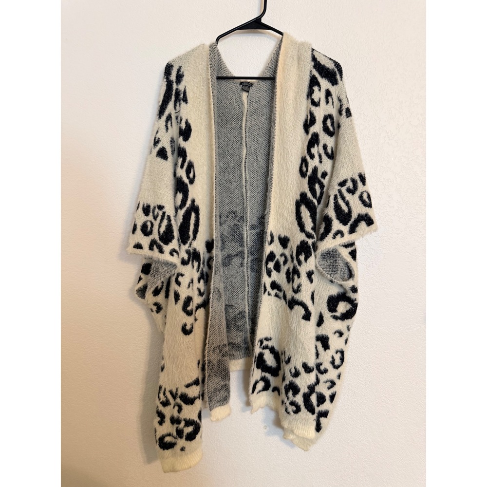 Roffe Accessories Leopard Print Fuzzy Eyelash Knit Open Front Poncho Shawl Cream